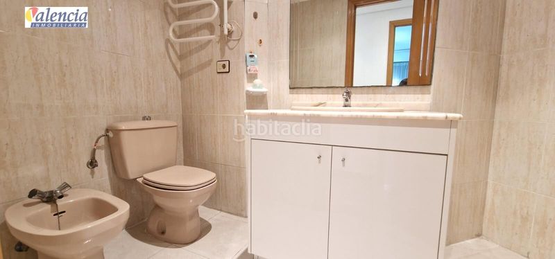 Foto fa395e3b-bede-428a-bdc4-3da77d7baba8. Pis a Vara de Quart Valencia