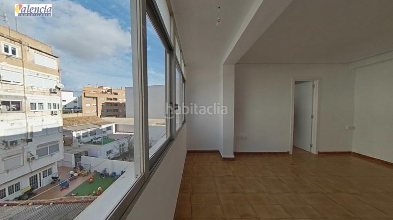 Foto 734a78e9-fa02-4dcb-b5fe-2be5ee6c4383. Pis a Centro Xirivella