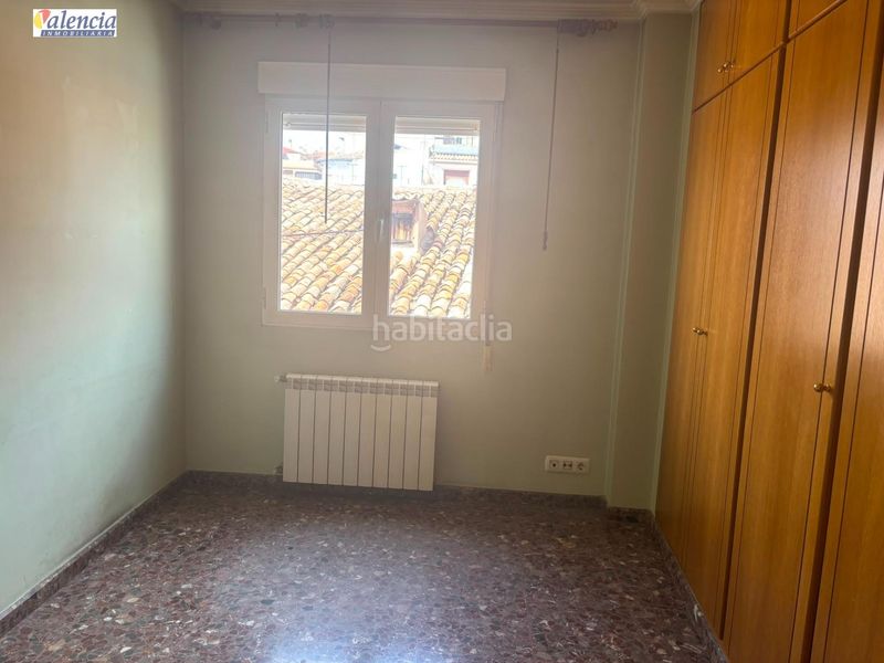 Foto 07d98d56-d4d4-4b04-ac2e-c0531f669588. Casa amb aparcament a Utiel