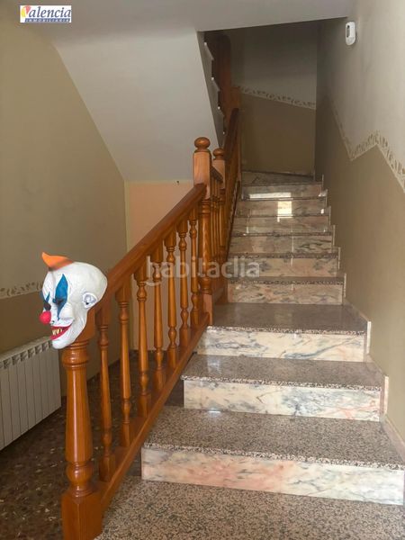 Foto 186ed8d7-f58f-4381-a80f-20fa81c05006. Casa amb aparcament a Utiel