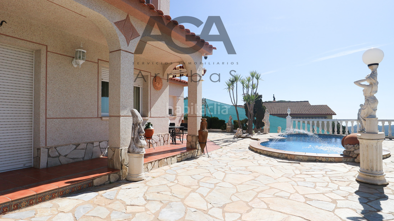 Foto 034680f1-e800-4ee0-9848-38103e9be338. Casa con piscina in Sant Cebrià de Vallalta