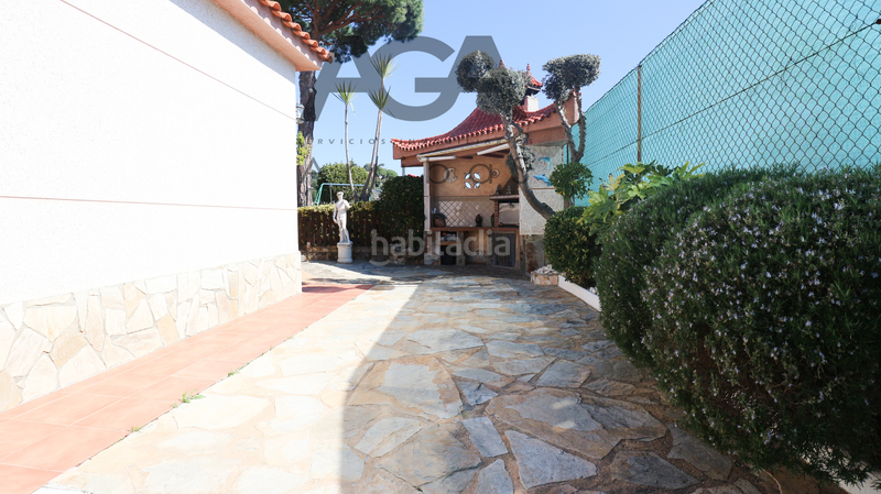 Foto ce44add3-aed9-4789-9970-6e894eaf82dc. Casa con piscina in Sant Cebrià de Vallalta