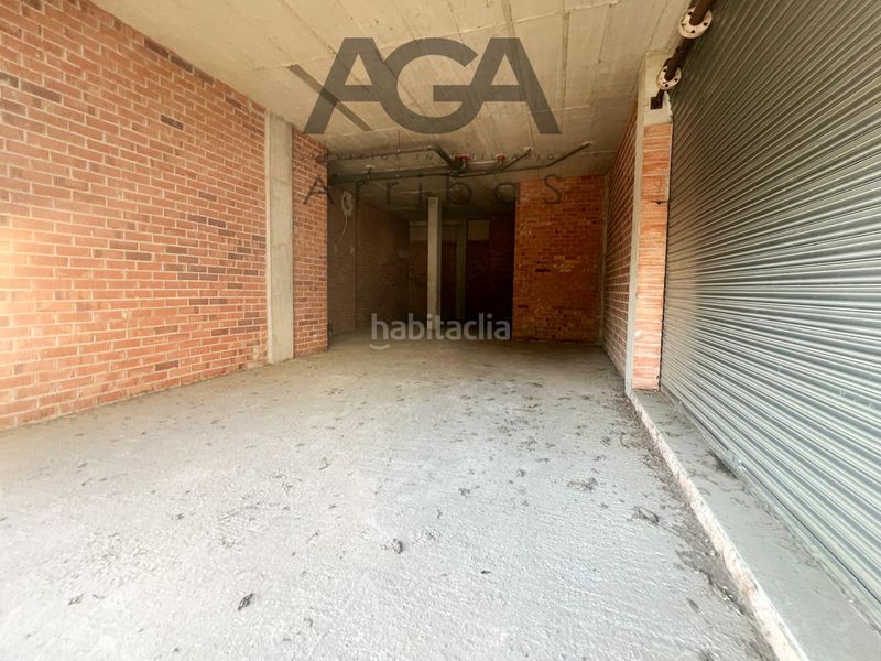 Foto 64d2336e-a7c9-45f0-8d9e-a4dfbd6d2462. Local comercial local en alquiler en plaza de mateu rotger i rosquellas, canyadó,casagemes en Badalona