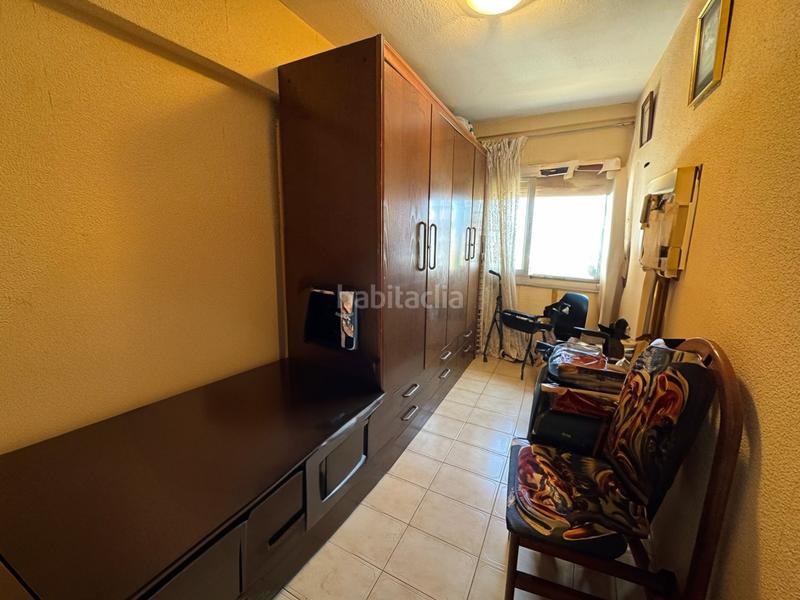 Foto 47807d26-9b90-4c54-bfaa-10351991bce3. Piso  en venta con vistas al mar y chimeneas emblemáticas en Badalona
