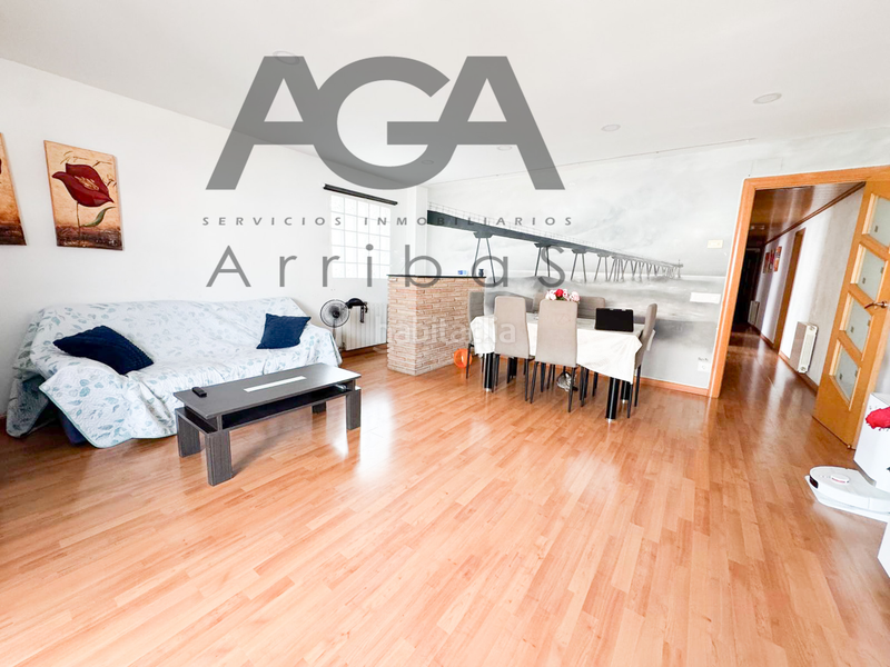 Foto c24a956d-a08b-4662-a379-26af9a5d2cd8. Etagenwohnung in La Salut Badalona