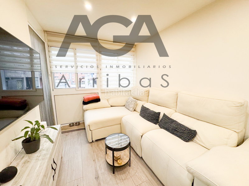 Foto d2df8112-e07d-4323-b435-d042e1351365. Piso increible piso de 3hab en Puigfred Badalona
