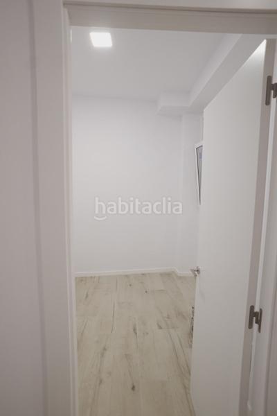 Foto 1f69a81d-b16f-450c-8ed0-7da6ec6e8aeb. Piso bajos increíble!!!! en Sant Crist Badalona