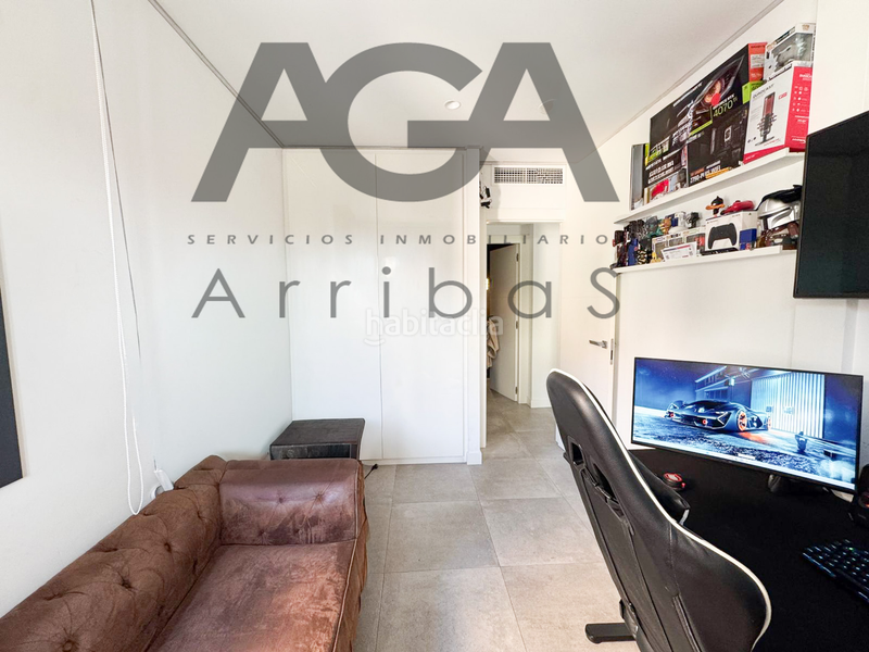 Foto 33f9265e-cb78-4837-ac32-e6504fcfbe54. Chalet mit pool in Riera Alta Santa Coloma de Gramenet