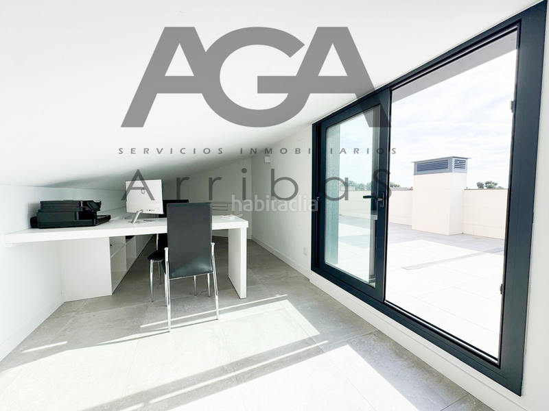 Foto 8c241624-d3b4-47bf-b372-7b1dc410d248. Chalet mit pool in Riera Alta Santa Coloma de Gramenet