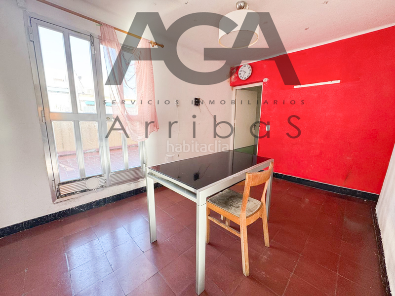 Foto 79fa8ba1-a0a5-4900-abaa-cf5ff0863609. Attico in Santa Rosa Santa Coloma de Gramenet