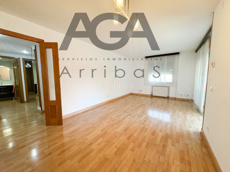 Foto 0e25c441-1cff-4e83-b09d-b9cb95c14bb1. Pis amb calefacció a Bufalà Badalona