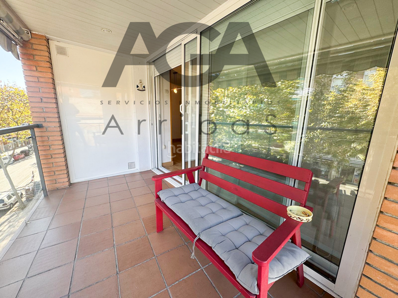 Foto 14a316c8-8f7e-4c9a-bfd0-4adf3d27403d. Pis amb calefacció a Bufalà Badalona