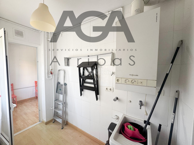 Foto 20fe230e-1907-4a9b-9d5f-f8d11c80b5ca. Pis amb calefacció a Bufalà Badalona