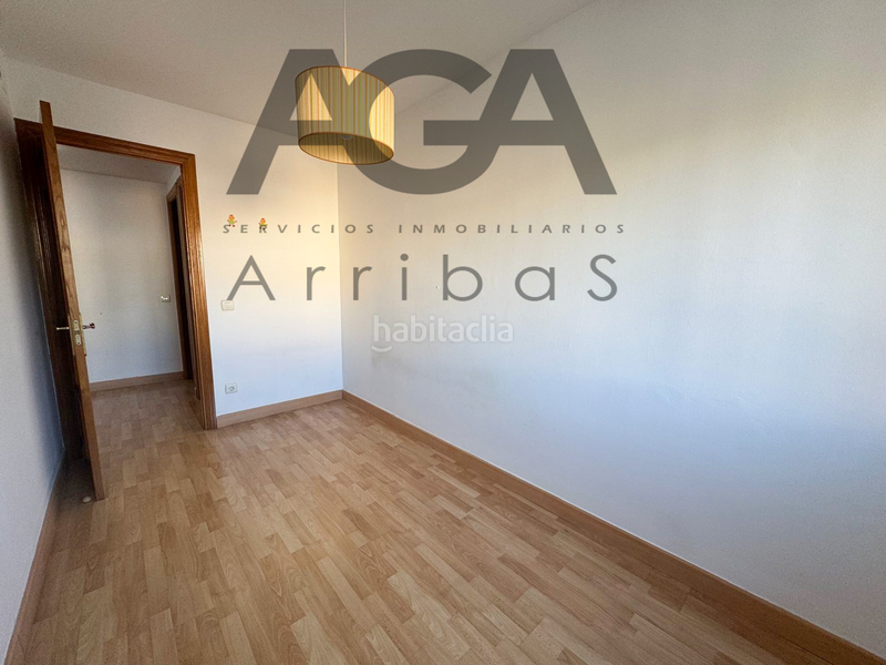 Foto 41291475-284a-421b-8327-ac59cc8e7102. Pis amb calefacció a Bufalà Badalona