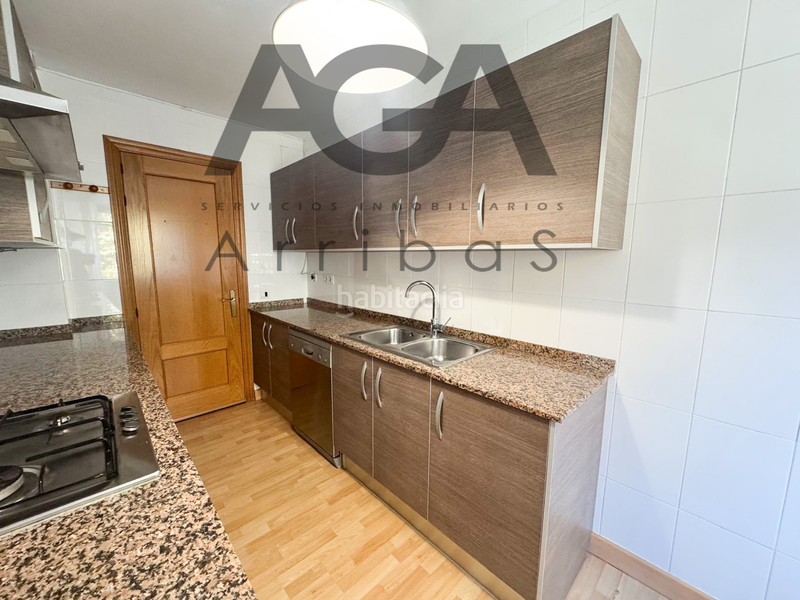 Foto 4a0f95da-ec74-4b09-bc12-0e69caac3e99. Pis amb calefacció a Bufalà Badalona