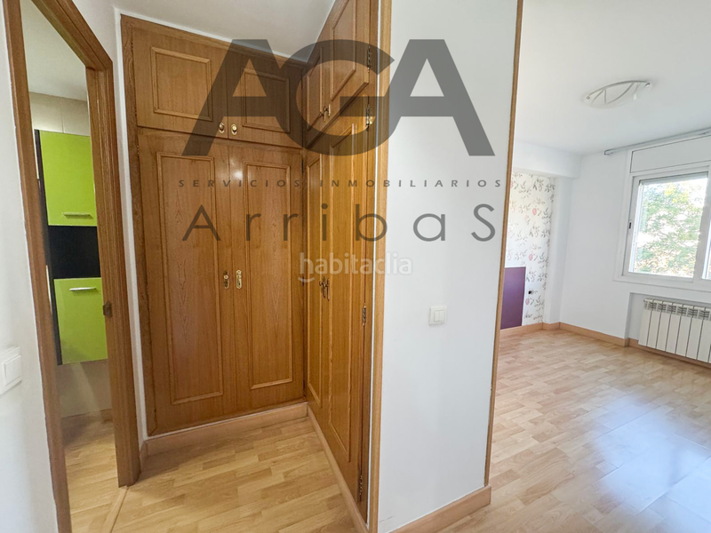 Foto f8720908-6934-48ec-9735-03f7db5cdec9. Pis amb calefacció a Bufalà Badalona