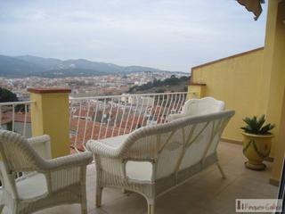 Casa  Napols. Casa muy soleada en sant polvolta de lametller