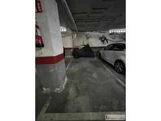 Aparcament cotxe  Malaga. Plaza de parking situada en zona vilartagues de sant feliu de gu