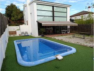 Xalet  Avellaners. Venta  chalet en llagostera