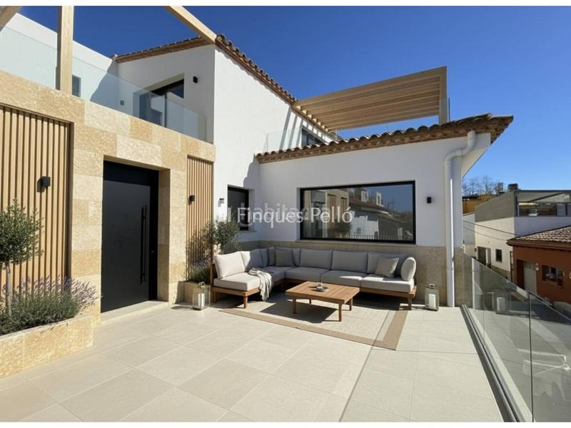 Foto b57a9067-f58c-476e-a58f-abd4ca979271. Haus mit parking in Sant Daniel Girona