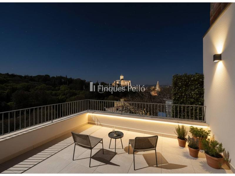 Foto e8541ff0-3783-4be2-8d56-5f9742d68a3c. Haus mit parking in Sant Daniel Girona