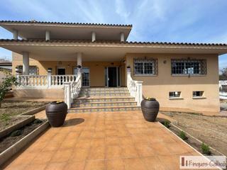 Location Chalet à Mas Trempat-Sant Amanç-Casa Nova. Chalet ubicado en sant amanç  en una zona ideal para la tranquil