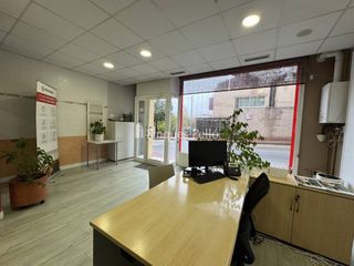 Local Comercial  Carretera palam�s. Local en venta en centre
