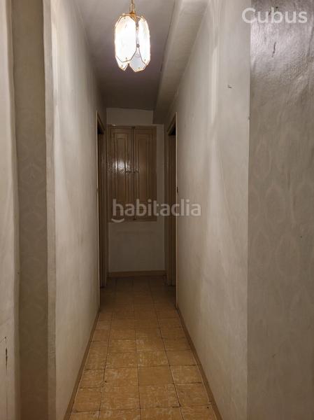 Foto 874081f6-cc93-473c-9f0b-266706368c11. Edificio in Olot