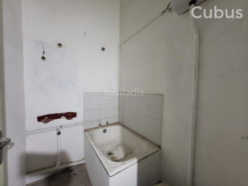 Foto 071a13ff-56f3-44b8-9b1c-37d642f7ad8e. Edificio en Olot