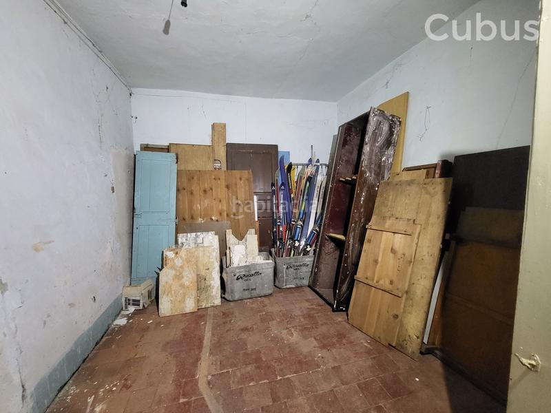 Foto 397d5833-966b-41a1-ac00-6216473615c7. Edificio en Olot