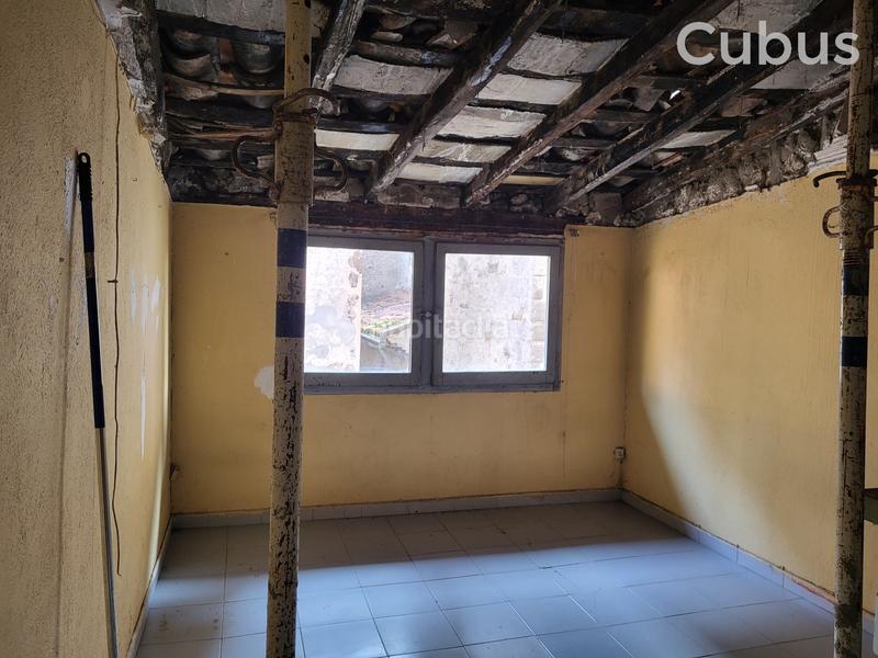 Foto 85105f07-15d3-4129-8210-549a504065b0. Edificio en Olot