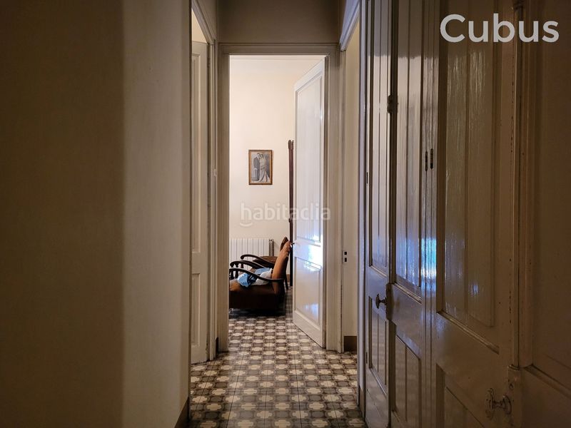 Foto 046a93e6-49ba-4202-a90e-2f7b90841001. Casa adossada amb calefacció aparcament a Olot