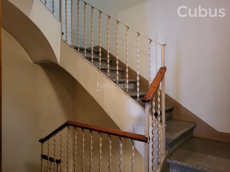 Foto 138a85c0-c3cb-43f2-9139-2e235350459c. Casa adossada amb calefacció aparcament a Olot