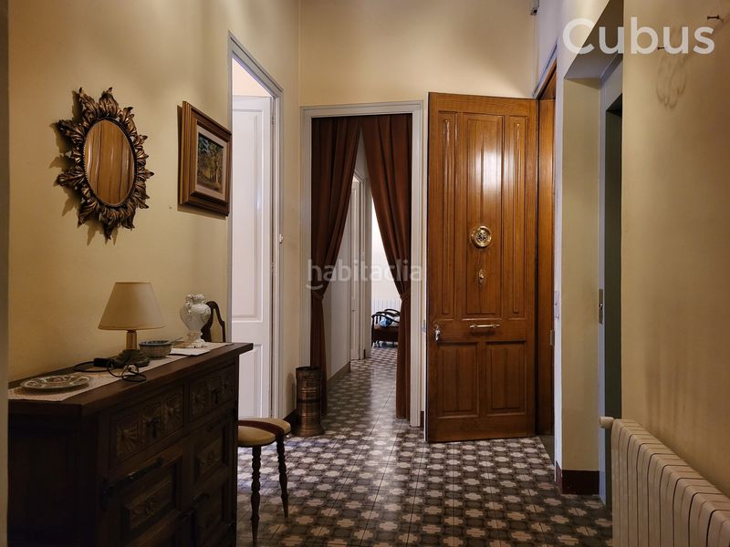 Foto 1451518d-41d5-43da-aff0-0d27601fe807. Casa adossada amb calefacció aparcament a Olot