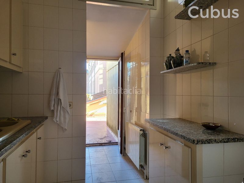 Foto 58bfb52d-ad98-4dba-9bcc-8ffbc3a5fd30. Casa adossada amb calefacció aparcament a Olot