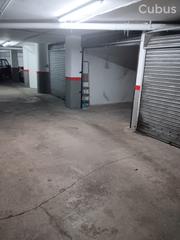 Parking voiture à Olot