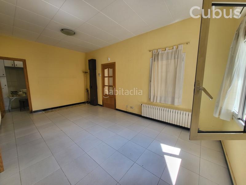 Foto 4d63d6db-b1d4-4f99-b89c-3d9bc1955b31. Casa pareada en Olot