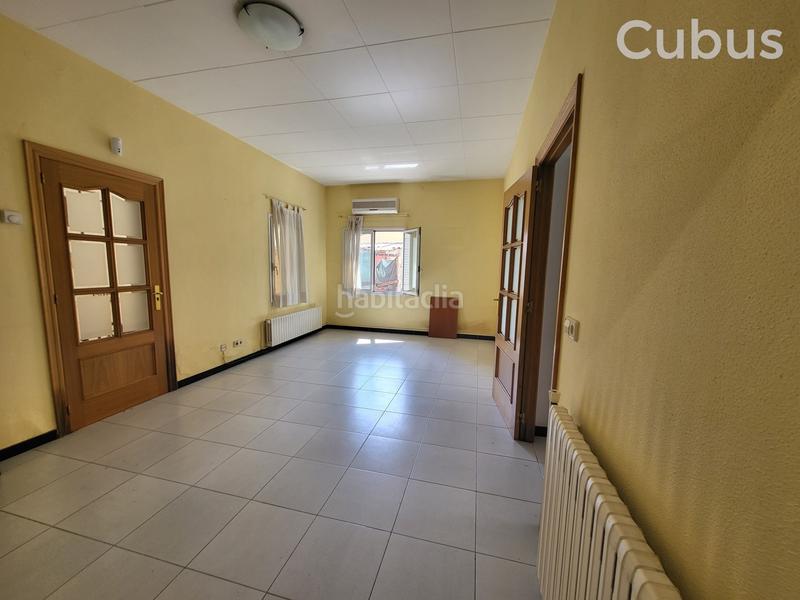 Foto 5355616d-7057-44c8-980c-b77d0710dfb2. Casa pareada en Olot