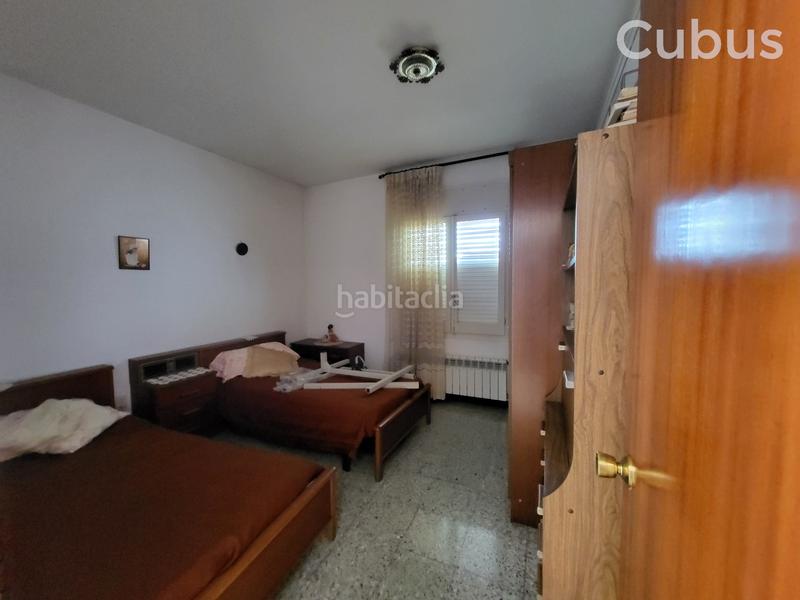Foto a7068dd6-a2c4-4815-b871-166df816c06d. Casa pareada en Olot
