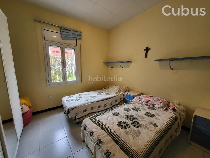 Foto d73c937a-d54a-4c6b-bc5c-2fa1879b8804. Casa pareada en Olot