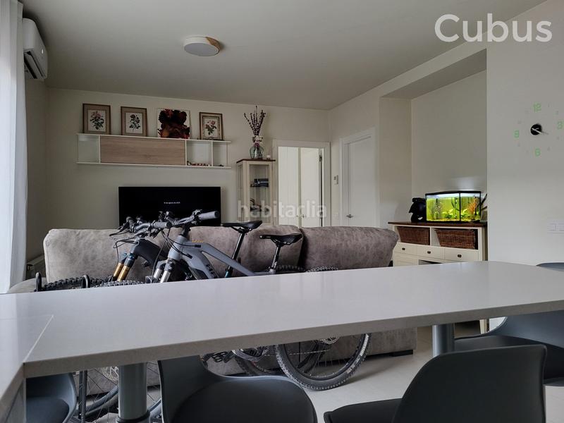 Foto 0f6fe796-e6b5-46e0-af0b-7dd6ae3c0962. Planta baja en Olot