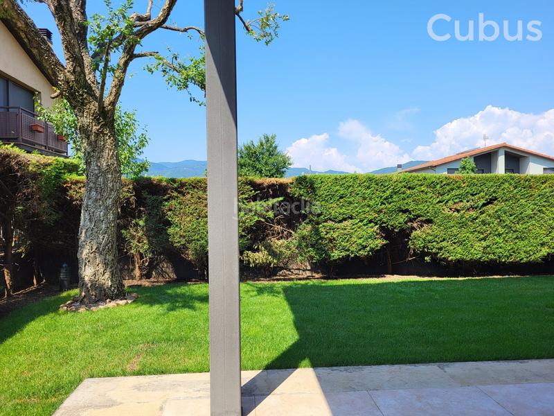 Foto 533c7e86-d736-4ff9-988d-c0c8bb7342f3. Casa con riscaldamento parcheggio in Vall d´en Bas (La)