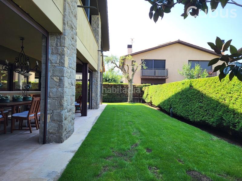 Foto 6764efe2-1bd3-4108-8f28-b8929fd3af2e. Casa con riscaldamento parcheggio in Vall d´en Bas (La)