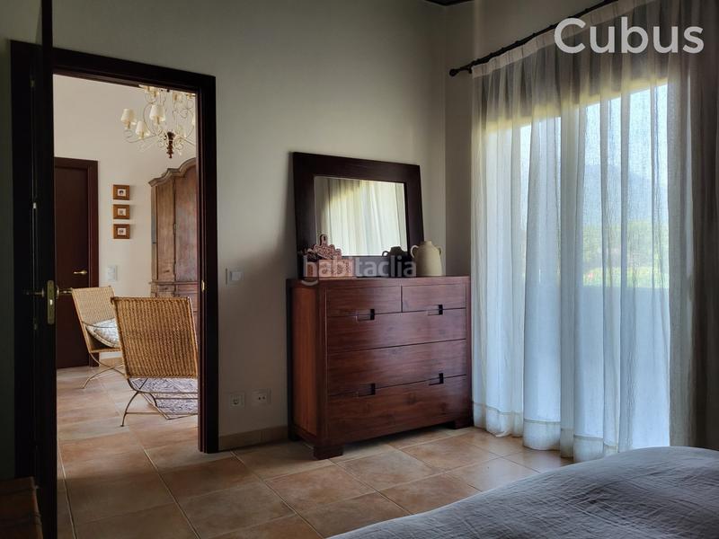 Foto 94c252ff-7835-4d7c-971b-38a89919ac1c. Casa con riscaldamento parcheggio in Vall d´en Bas (La)