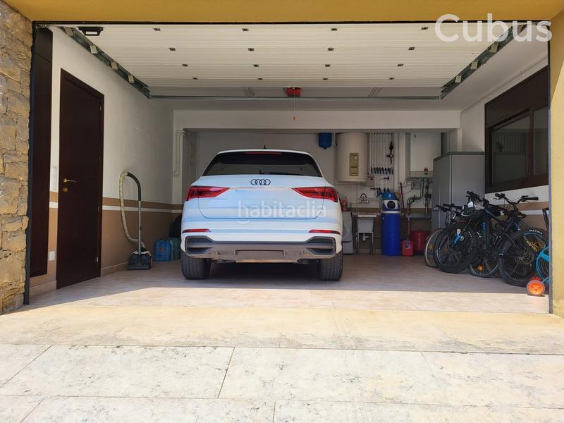 Foto b850ae10-16b0-436d-b91c-878cb4ecde55. Casa con riscaldamento parcheggio in Vall d´en Bas (La)