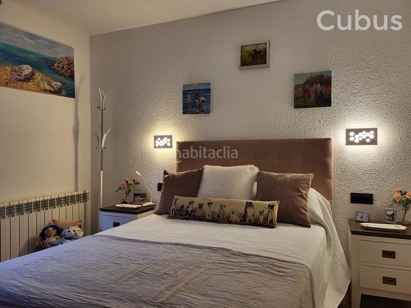Foto eaf8646e-4a9b-4a03-b489-b0a32a9d6eab. Casa adosada en Olot