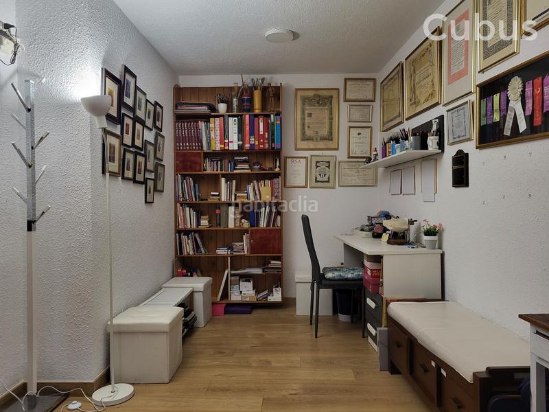 Foto 32dab539-3468-46cd-b8e4-228cbaf720c2. Casa adossada amb calefacció aparcament a Olot