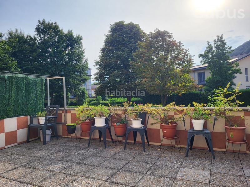 Foto ab56fdb3-5140-4ebe-990a-1dca7ed2627a. Casa adossada amb calefacció aparcament a Olot