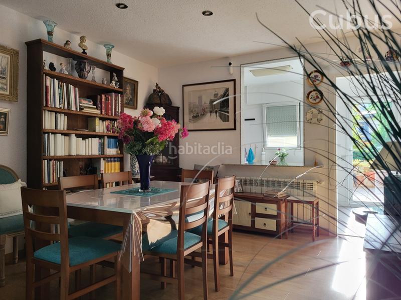 Foto c6ccbc42-baae-448f-bafe-7833a9c3c1ca. Casa adossada amb calefacció aparcament a Olot