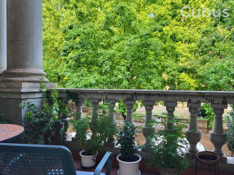 Foto d53e8647-e566-484d-acb4-80947993cf79. Casa adossada amb calefacció aparcament a Olot